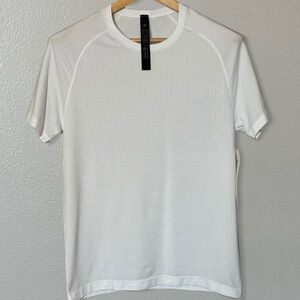 NWT Lululemon Metal Vent Tech Short Sleeve Slim Fit White S